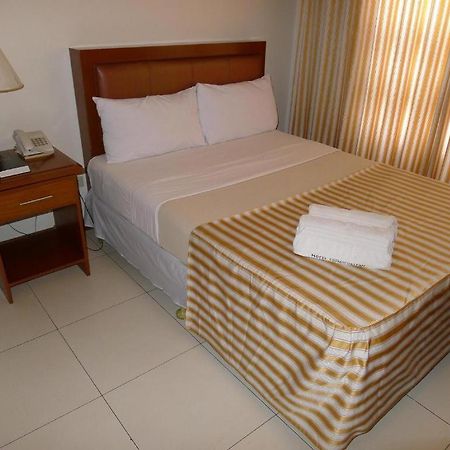 Hotel Cosmopolitan Baguio City Esterno foto